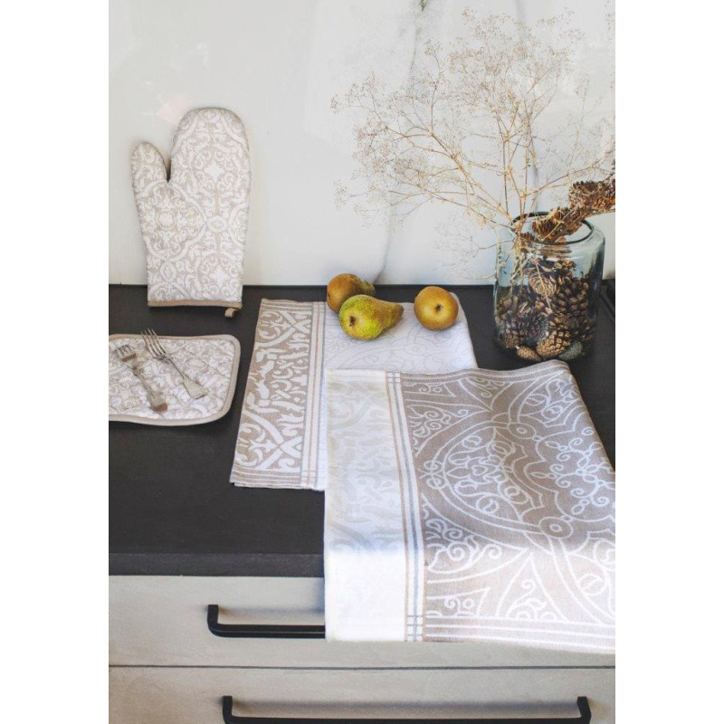 KITCHEN SET 4-PIECES PATTERN 001 ETHNO /2 TOWELS 40x60, MAT 20x20 cm, GLOVE 17.5x28.5/