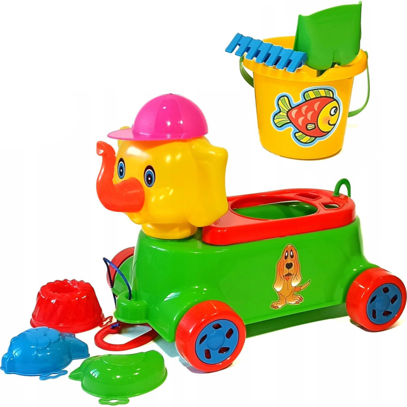 Dramblys su smėlio žaislų rinkiniu