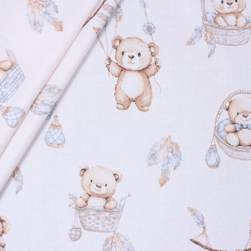 Atk Kieczmerscy Autiņ&scaron; flaneļa BEAR in BASKET white 70x80 cm (4401)