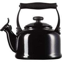 Le Creuset Tējkanna Traditional 2,1L melna