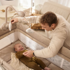 Kinderkraft kelioninė lovytė LEODY UP, smėlio spalvos