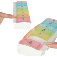 Savaitinis tablečių dėklas – 7 skyreliai